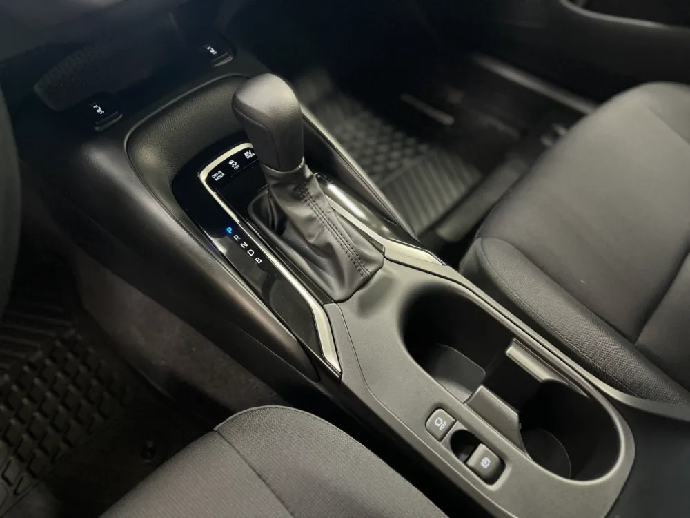 2023 toyota corolla hybrid le in black 15